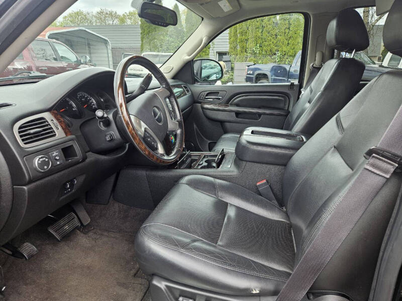 Used 2013 GMC Yukon Denali with VIN 1GKS2EEF4DR109810 for sale in Salem, OR