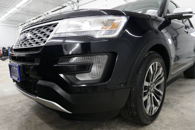 2017 Ford Explorer Platinum
