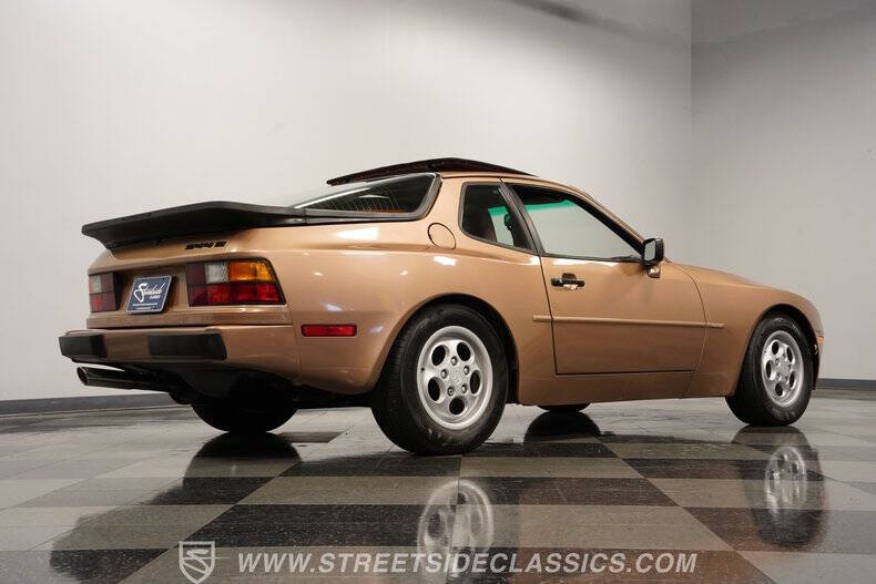 1987 Porsche 944 S