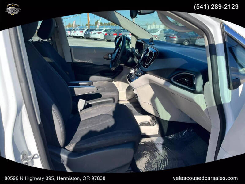 2017 Chrysler Pacifica Touring