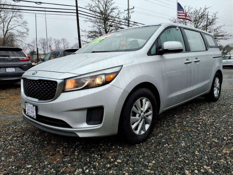 2017 Kia Sedona L