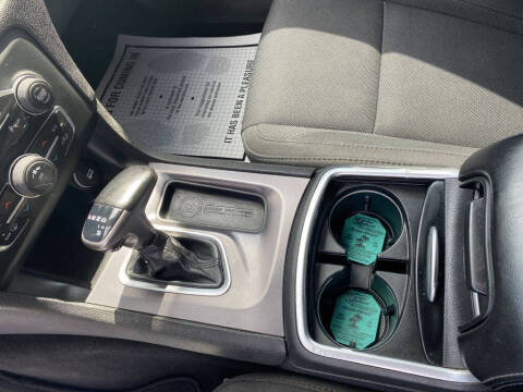 2019 Dodge Charger SXT