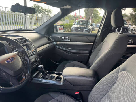 2019 Ford Explorer XLT