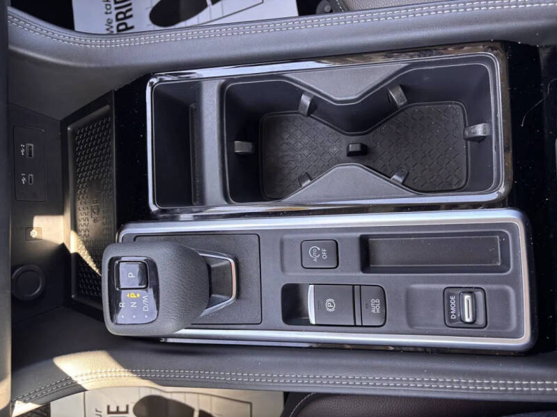 2024 Nissan Pathfinder Platinum