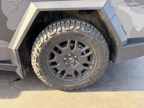 2024 Tesla Cybertruck