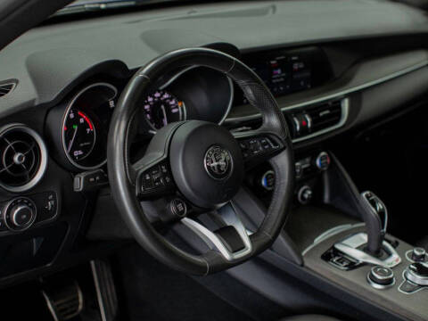 2022 Alfa Romeo Stelvio Ti