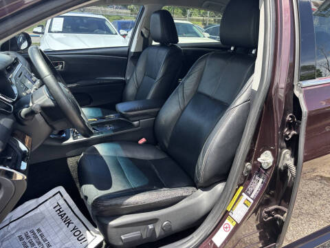 2013 Toyota Avalon XLE