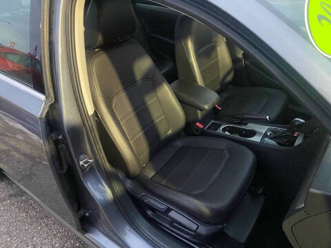 2022 Volkswagen Passat SE