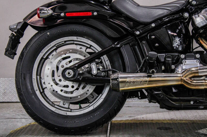 2023 Harley-Davidson Softail Standard