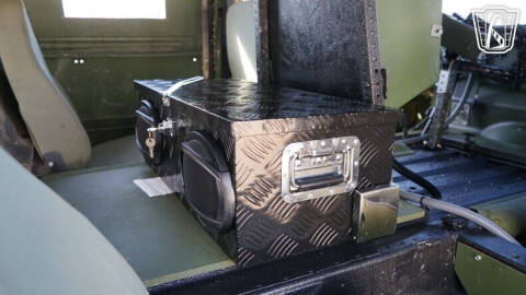 1991 AM General Hummer