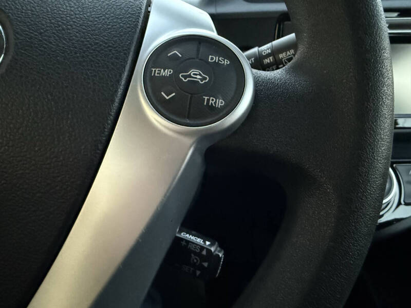 2016 Toyota Prius c Three