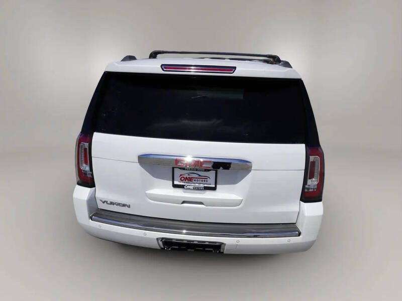 2017 GMC Yukon Denali