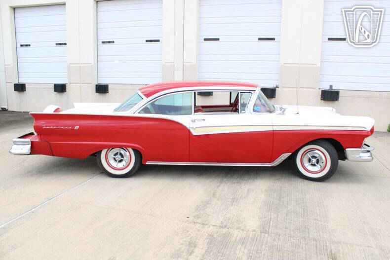 1957 Ford Fairlane