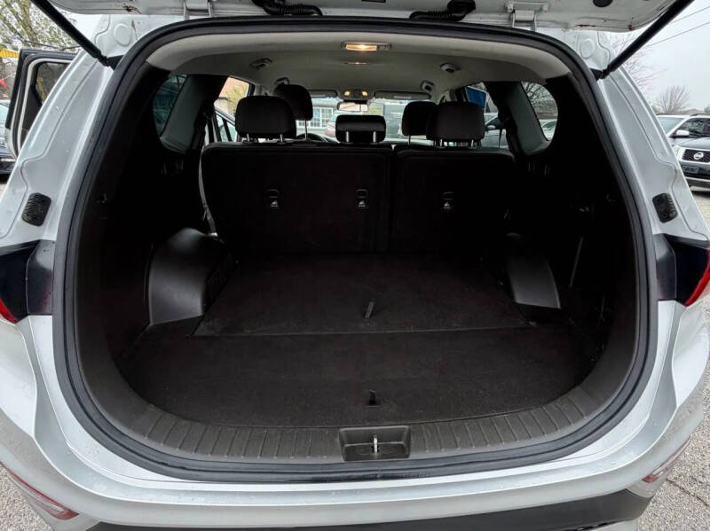 2019 Hyundai Santa Fe SE 2.4L