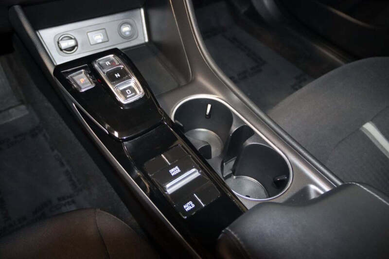 2023 Hyundai Sonata SE