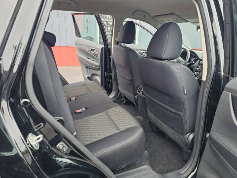 2017 Nissan Rogue S