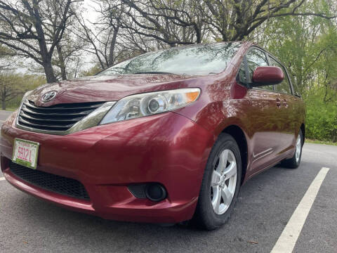 2014 Toyota Sienna