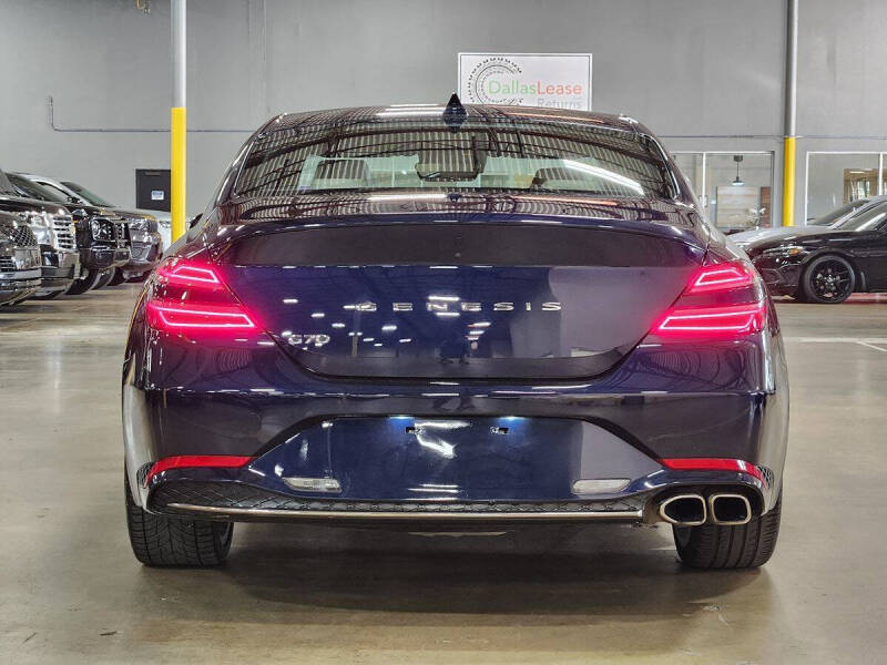 2023 Genesis G70