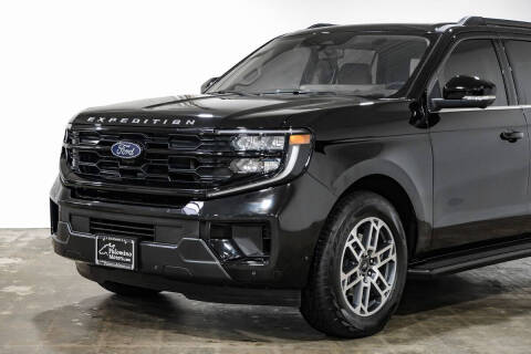 2025 Ford Expedition MAX Active