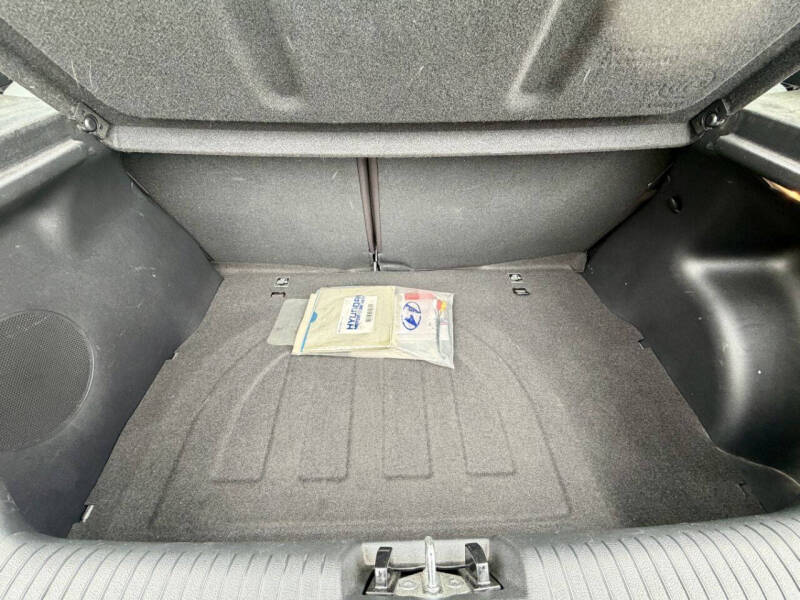 2013 Hyundai Veloster
