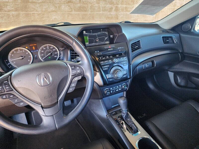 2014 Acura ILX 2.0L w/Tech