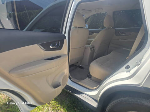 2015 Nissan Rogue SV