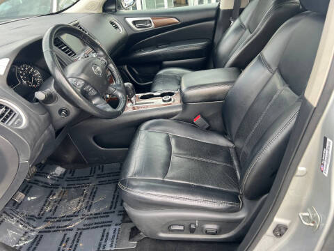 2018 Nissan Pathfinder Platinum