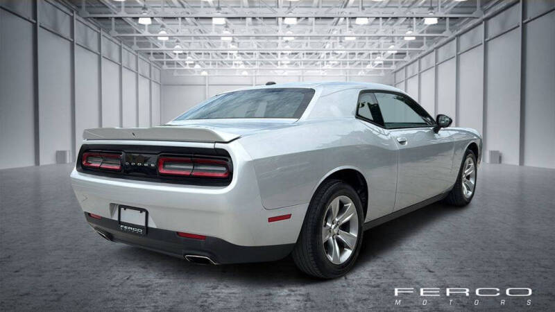 2020 Dodge Challenger SXT