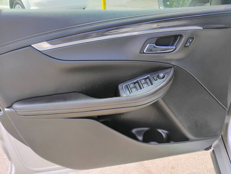 2019 Chevrolet Impala LT