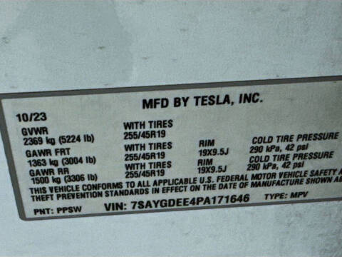 2023 Tesla Model Y Long Range