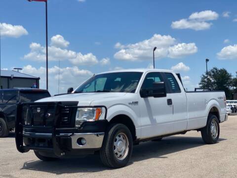 2013 Ford F-150 for sale at Chiefs Auto Group in Hempstead TX