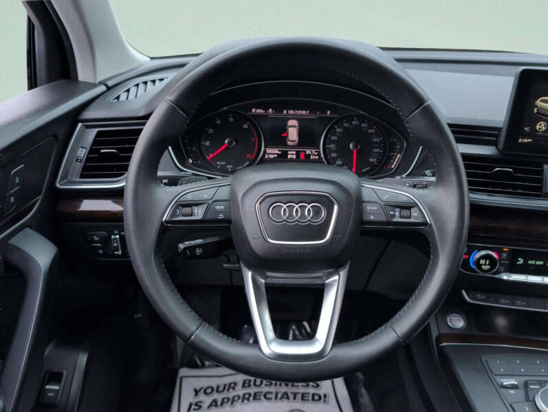 2019 Audi Q5 quattro Premium 45 TFSI