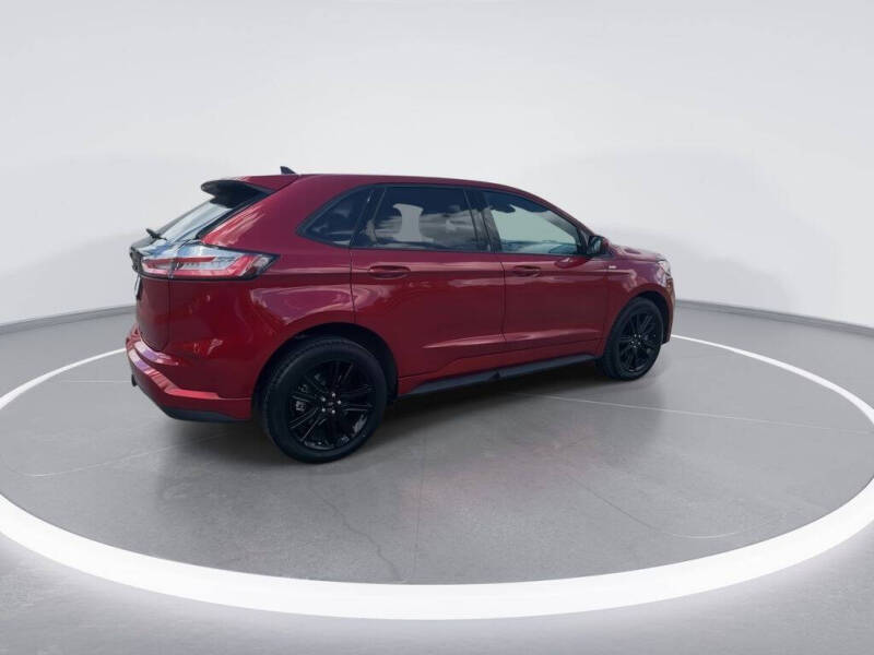 2022 Ford Edge ST-Line