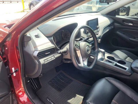 2021 Nissan Altima 2.5 SR