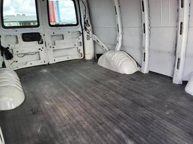 2021 Chevrolet Express 2500