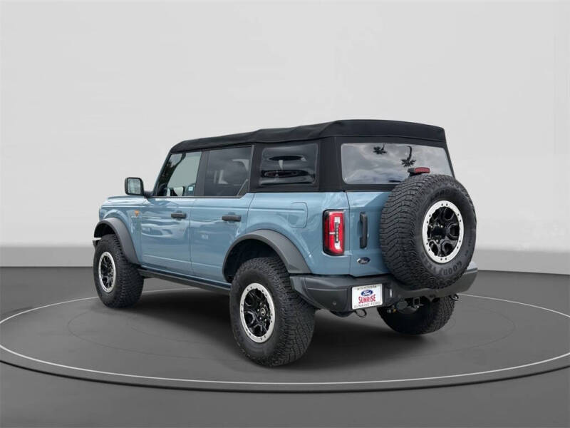 2022 Ford Bronco Badlands Advanced