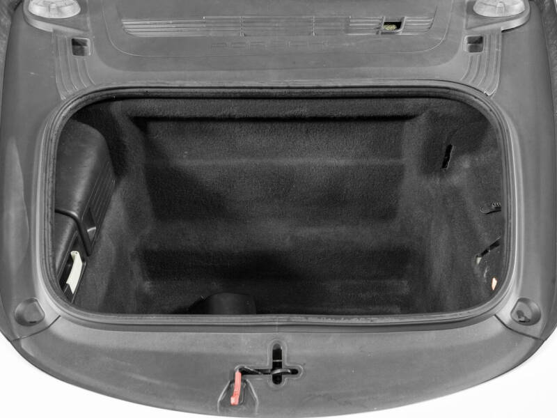 2019 Porsche 718 Cayman