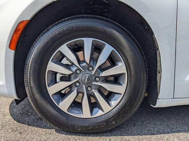 2025 Chrysler Pacifica Plug-In Hybrid