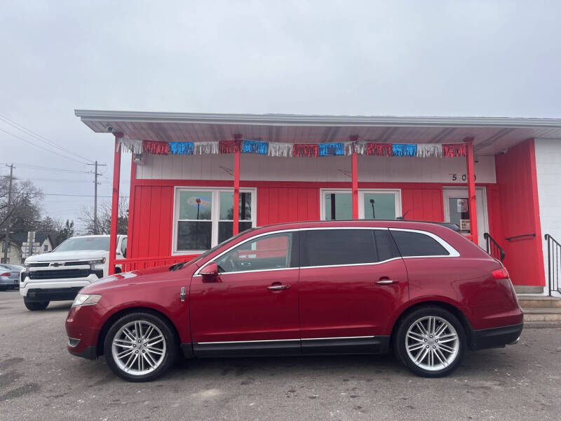 2014 Lincoln MKT EcoBoost photo 2