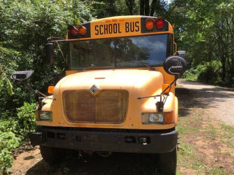2001 International 3000IC