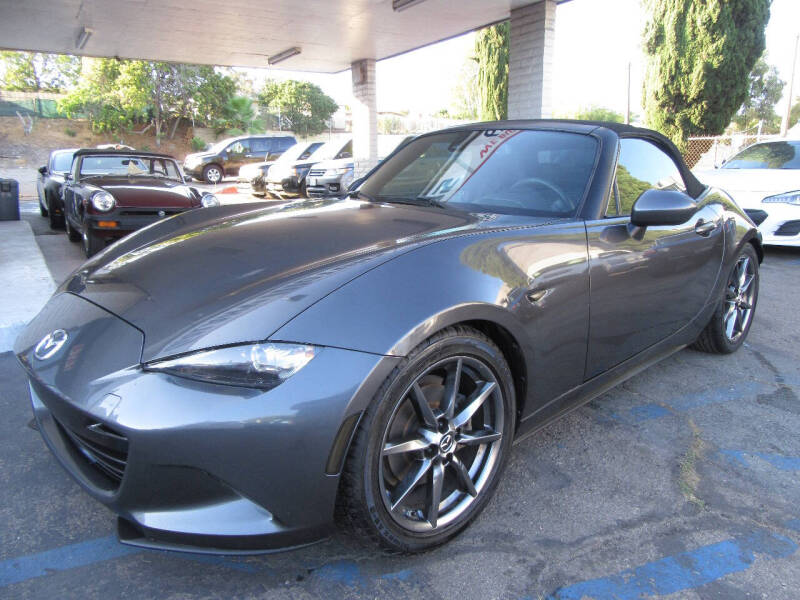 2017 Mazda MX-5 Miata Grand Touring's photo