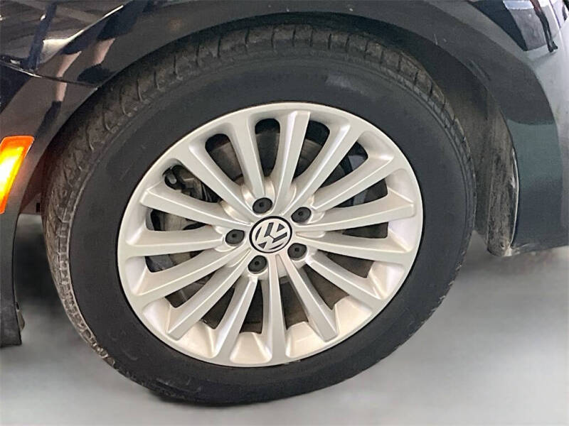 2019 Volkswagen Beetle Convertible 2.0T Final Edition SE