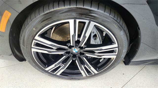 2024 BMW 7 Series 740i