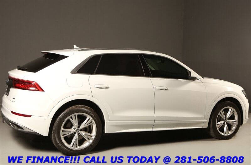 2020 Audi Q8 quattro Prestige 55 TFSI