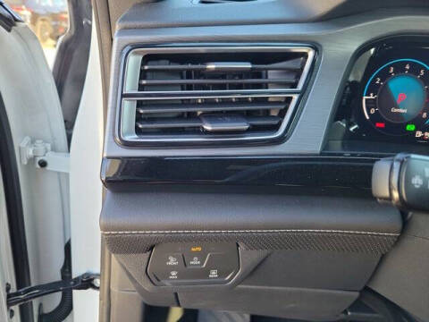 2025 Volkswagen Atlas Cross Sport SE