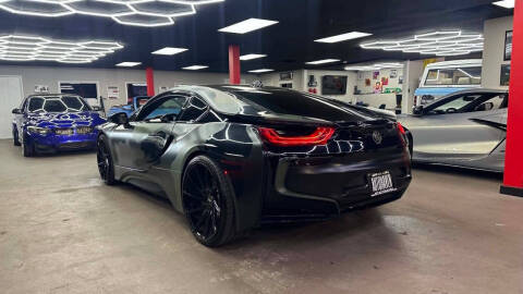 2016 BMW i8