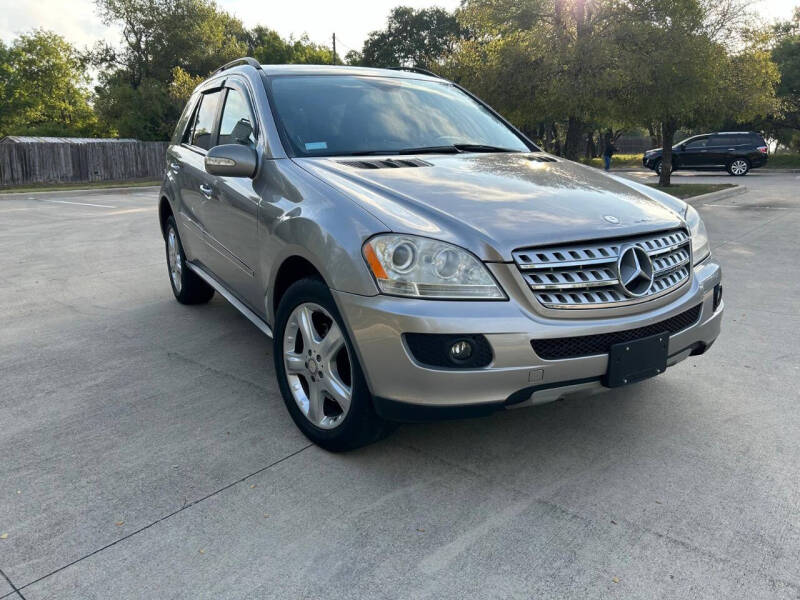 2008 Mercedes-Benz M-Class ML320 photo 12