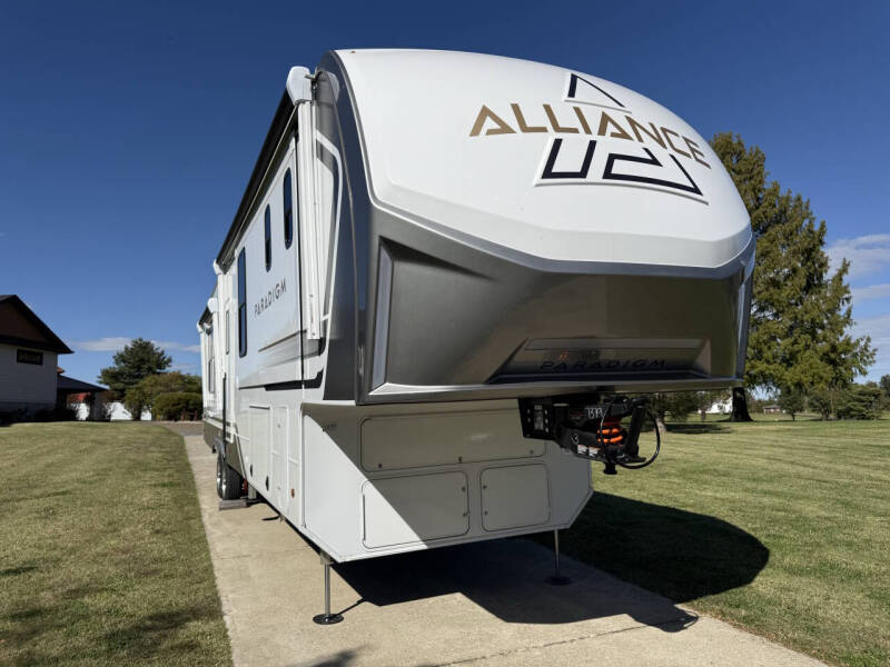 2026 Alliance RV Paradigm