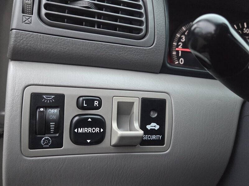 2005 Toyota Corolla CE