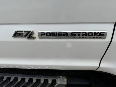 2017 Ford F-350 Super Duty Lariat